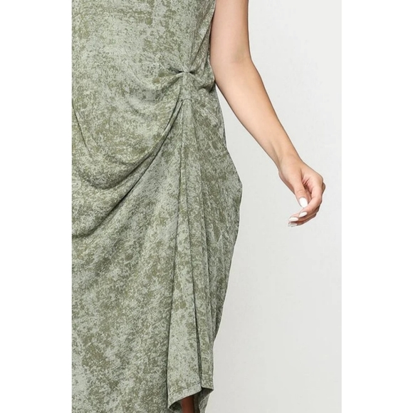 FINAL SALE🆕🌿DRAPED KNIT DRESS🌿 - Picture 4 of 5